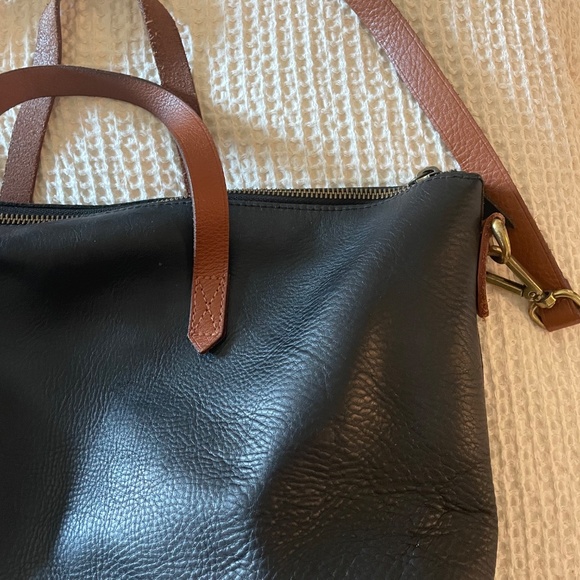 Madewell Medium Tote - Picture 2 of 4